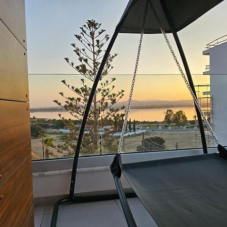 Majestic Sunset Salt Lake Views 300M From Beach Λάρνακα Εξωτερικό φωτογραφία